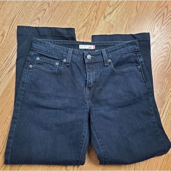 Levis 515 Boot Cut  - Picture 1 of 3